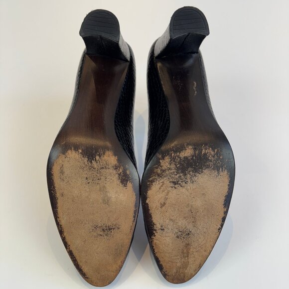 Stuart Weitzman Black Snake-Embossed Court Shoes, 9 1/2 M - Picture 9 of 16